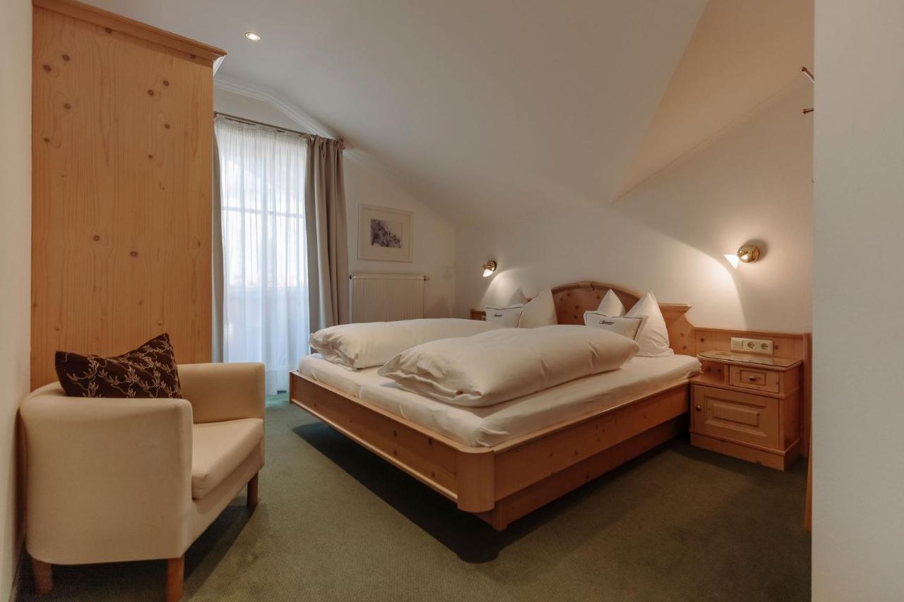 Ferienwohnungen Johanneshof Maria Alm am Steinernen Meer Exterior photo